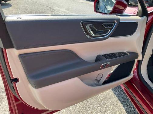 Ruby Red Tinted Clearcoat 2017 Lincoln Continental Select