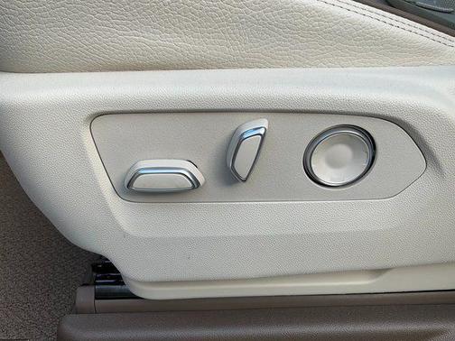 Onyx Black 2026 GMC Yukon XL Denali