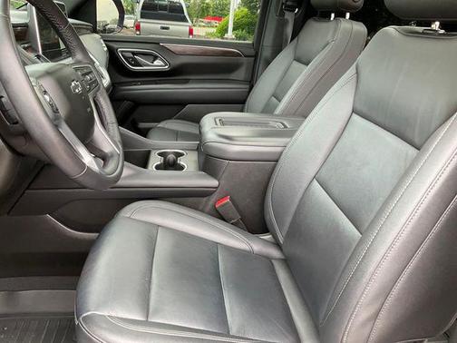 Cherry Red Tintcoat 2022 Chevrolet Tahoe 4WD Z71