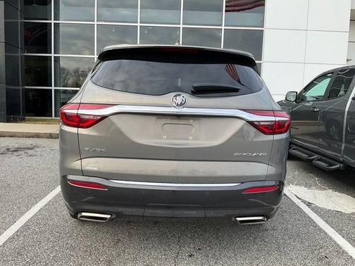2018 Buick Enclave Essence