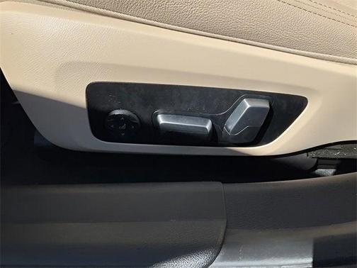 2022 BMW 330 330i