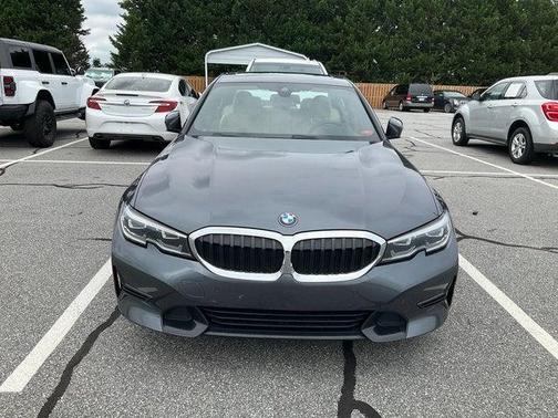 2022 BMW 330 330i