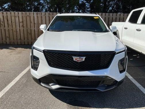2025 Cadillac XT4 Sport