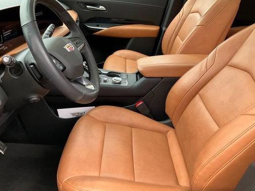 2025 Cadillac XT4 Sport