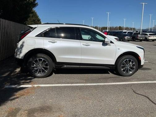 2025 Cadillac XT4 Sport