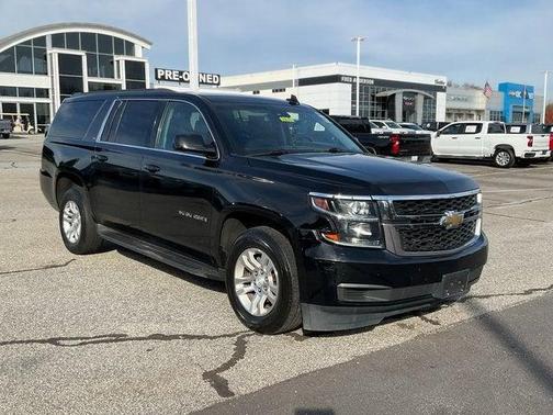 2017 Chevrolet Suburban LT
