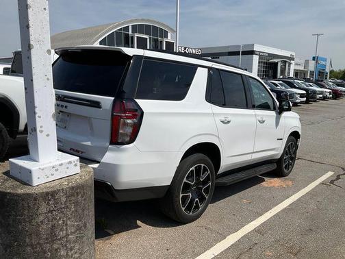 2022 Chevrolet Tahoe 4WD RST