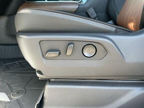 Polar White Tricoat 2026 Chevrolet Silverado 2500 High Country