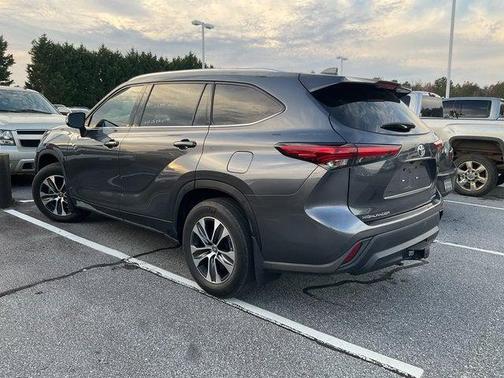 2020 Toyota Highlander XLE