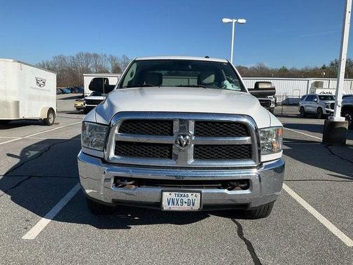 2018 RAM 2500 Tradesman Crew Cab 4x2 8' Box