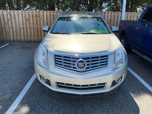 Silver Coast Metallic 2016 Cadillac SRX Premium Collection