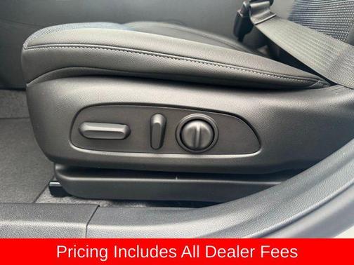 Summit White 2026 Buick Envista Preferred FWD
