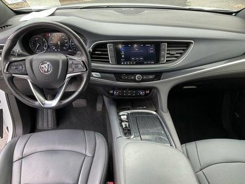 2022 Buick Enclave FWD Premium