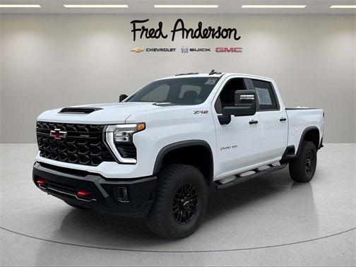 2025 Chevrolet Silverado 2500 4WD Crew Cab Standard Bed ZR2
