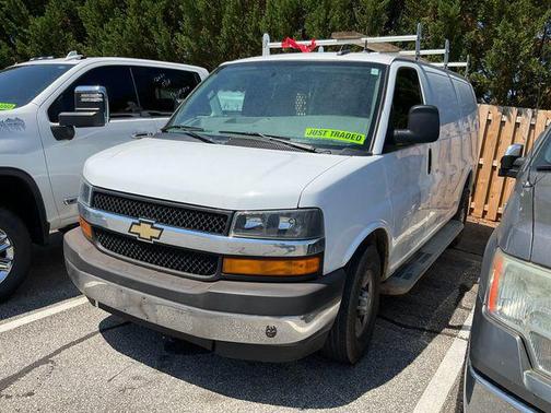 Summit White 2022 Chevrolet Express 2500 Work Van