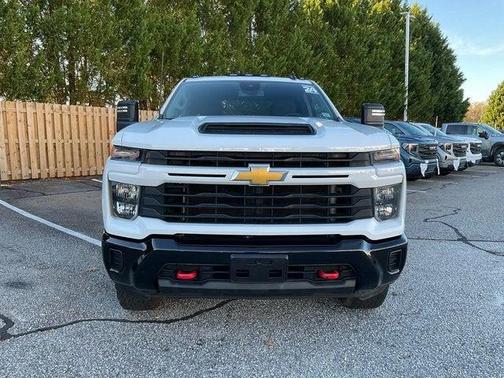 2024 Chevrolet Silverado 2500 Custom