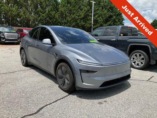 Quicksilver 2026 Tesla Model Y All-Wheel Drive