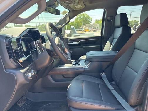 Summit White 2026 GMC Sierra 2500 SLT