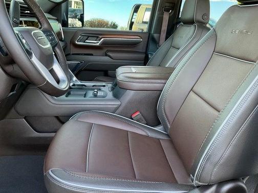 2024 GMC Sierra 2500 Denali