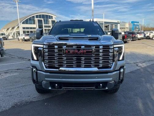2024 GMC Sierra 2500 Denali