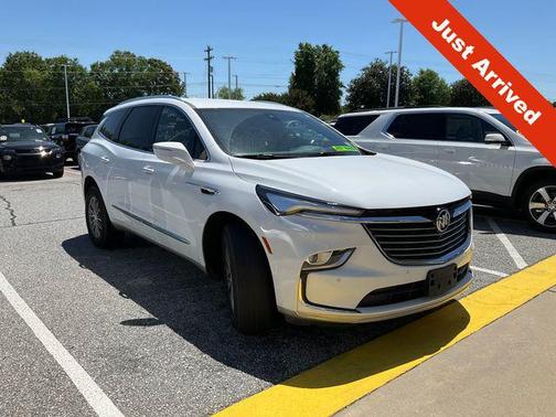 Summit White 2022 Buick Enclave AWD Premium