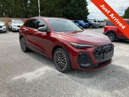 -Select- 2025 Audi SQ5 3.0T Prestige