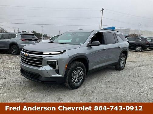 2026 Chevrolet Traverse LT