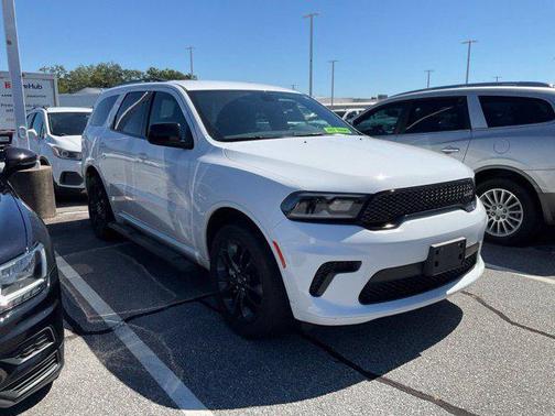 White Knuckle Clearcoat 2023 Dodge Durango SXT AWD