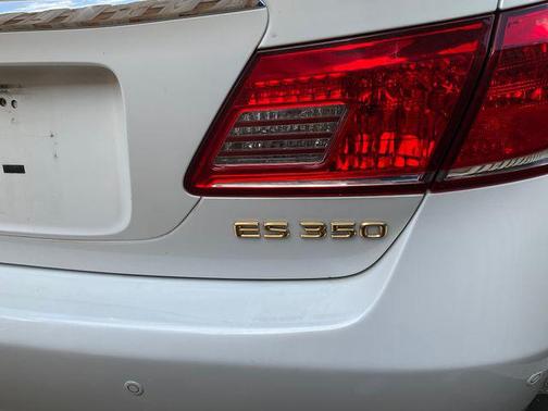 Starfire Pearl 2010 Lexus ES 350 Base