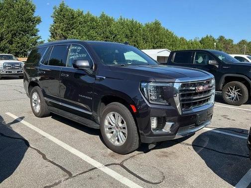 2024 GMC Yukon SLT
