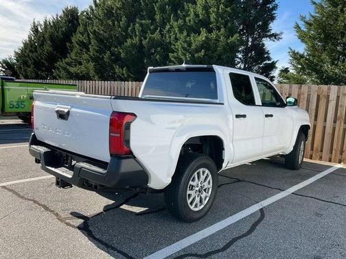 2025 Toyota Tacoma SR