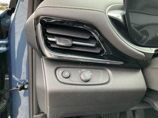 2026 Buick Envista Avenir FWD