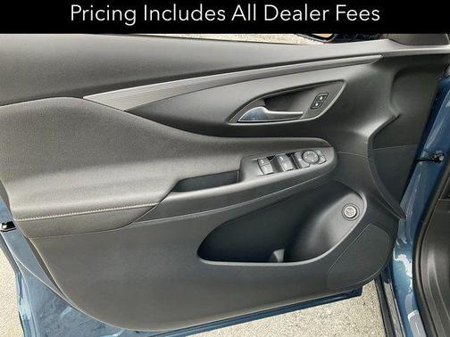 Ocean Blue Metallic 2026 Buick Envista Avenir FWD