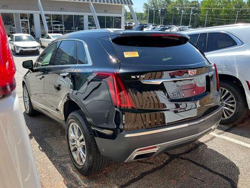 Stellar Black Metallic 2022 Cadillac XT5 Premium Luxury