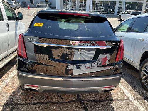Stellar Black Metallic 2022 Cadillac XT5 Premium Luxury