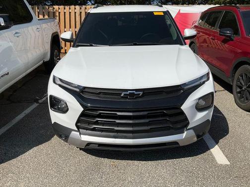 Summit White 2021 Chevrolet Trailblazer LT