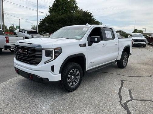 2024 GMC Sierra 1500 AT4