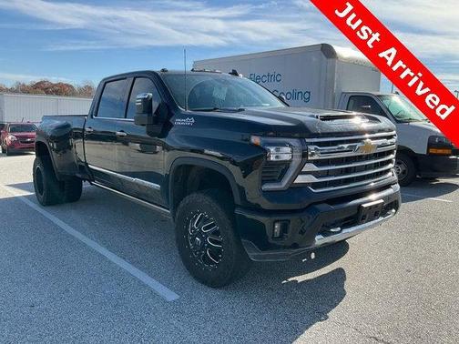 2024 Chevrolet Silverado 3500 High Country