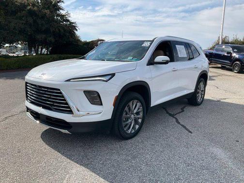 Summit White 2026 Buick Enclave Preferred FWD