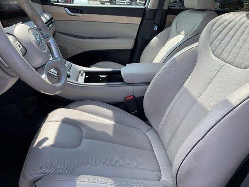 Hyper White 2024 Hyundai PALISADE Limited