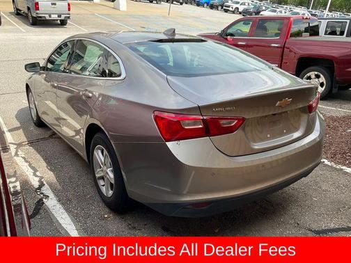 Mineral Gray Metallic 2024 Chevrolet Malibu FWD 1LT
