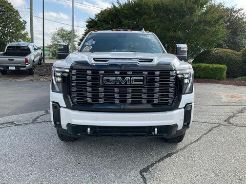 White Frost Tricoat 2025 GMC Sierra 2500 Denali Ultimate