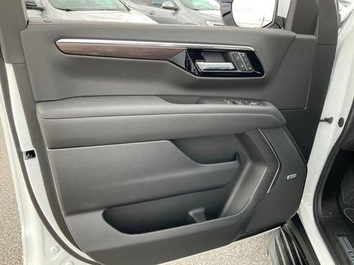 Summit White 2026 Chevrolet Tahoe LT