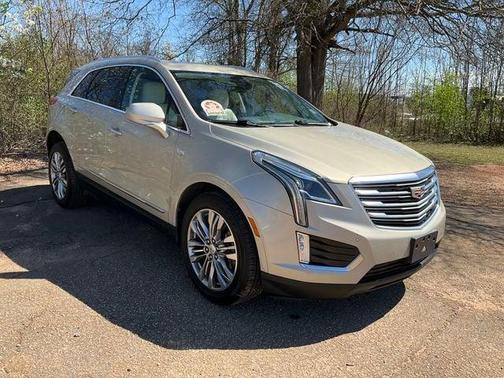 2017 Cadillac XT5 Premium Luxury