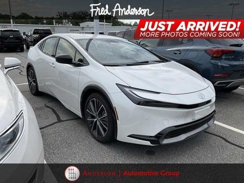 2024 Toyota Prius XLE