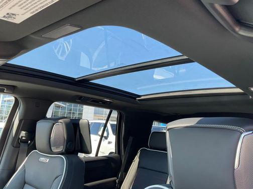 Sterling Metallic 2026 GMC Yukon 4WD AT4 Ultimate