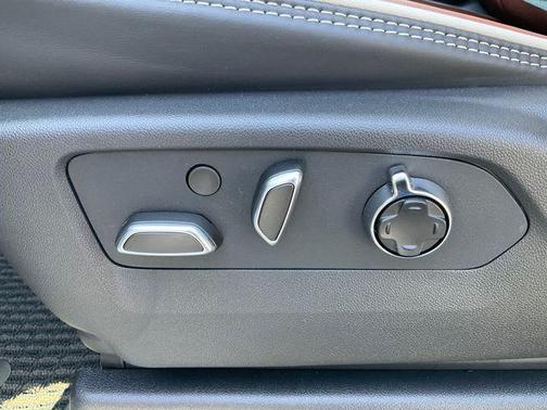 Glacier White Tricoat 2026 GMC Sierra 2500 Denali Ultimate