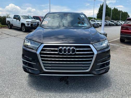 Night Black 2019 Audi Q7 45 Premium Plus