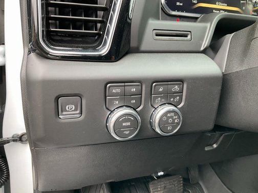 Summit White 2026 GMC Sierra 2500 Denali