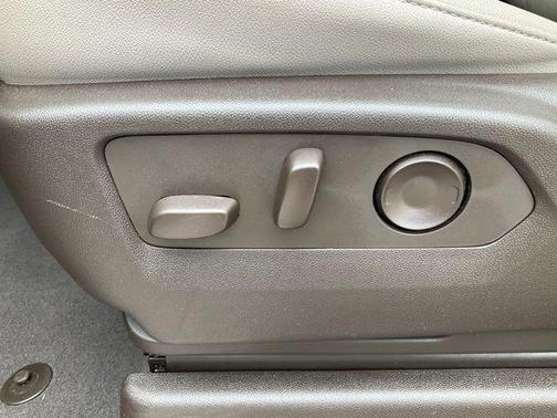 Sterling Gray Metallic 2023 Chevrolet Tahoe 4WD Z71